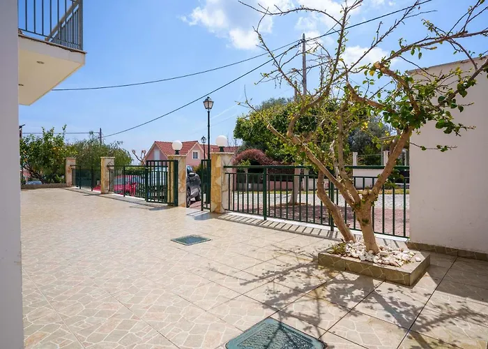 Appartement Niko's Skala