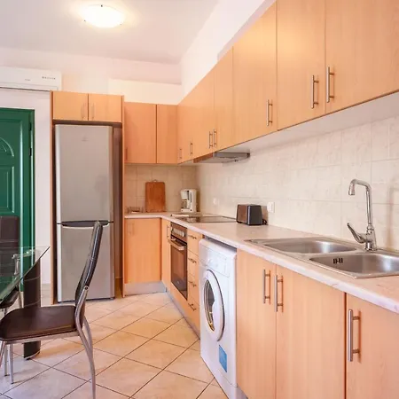 Niko's Skala Daire *